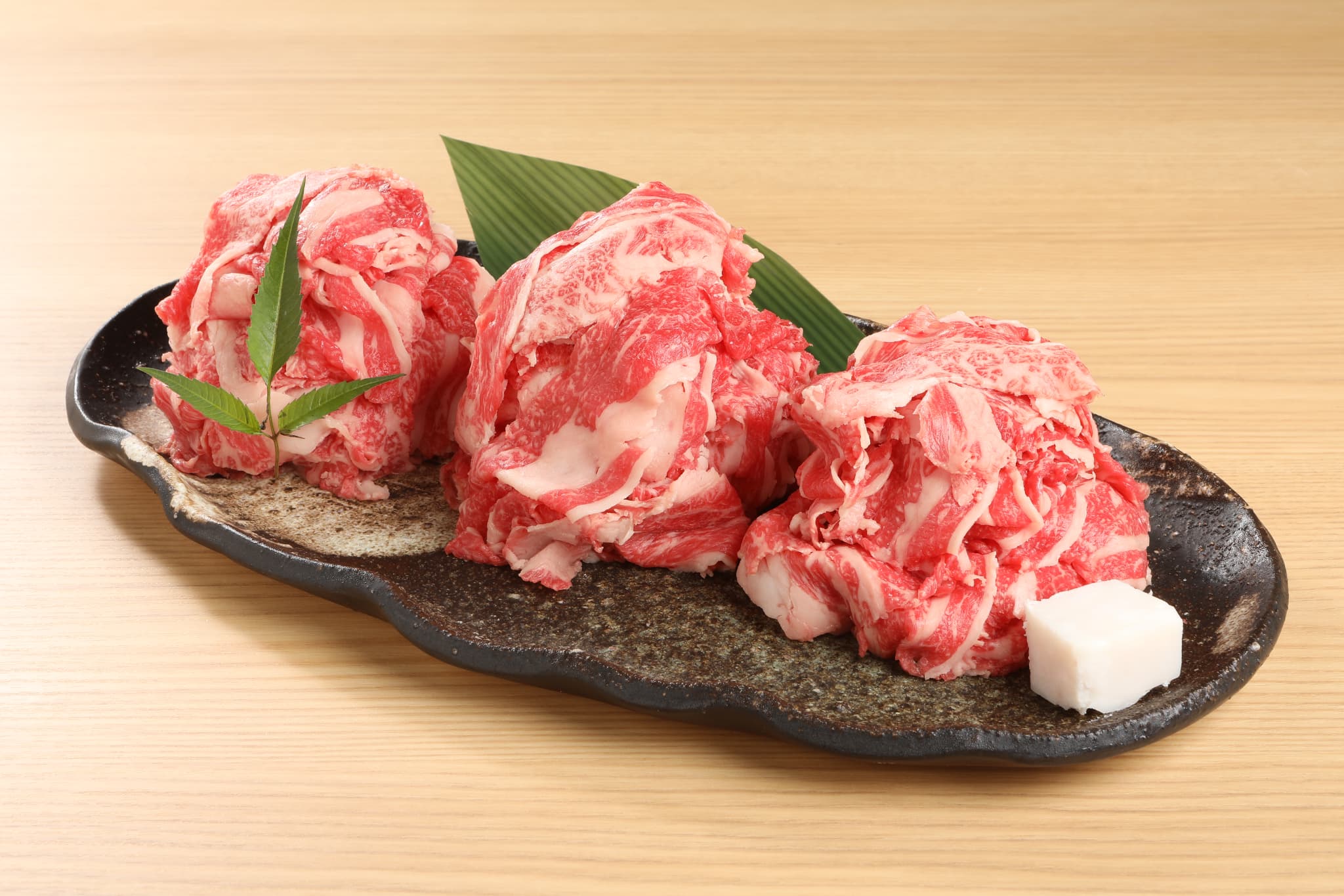 【肉の日キャンペーン！大特価！】国産げんさん牛 こま切れ 500g×2P