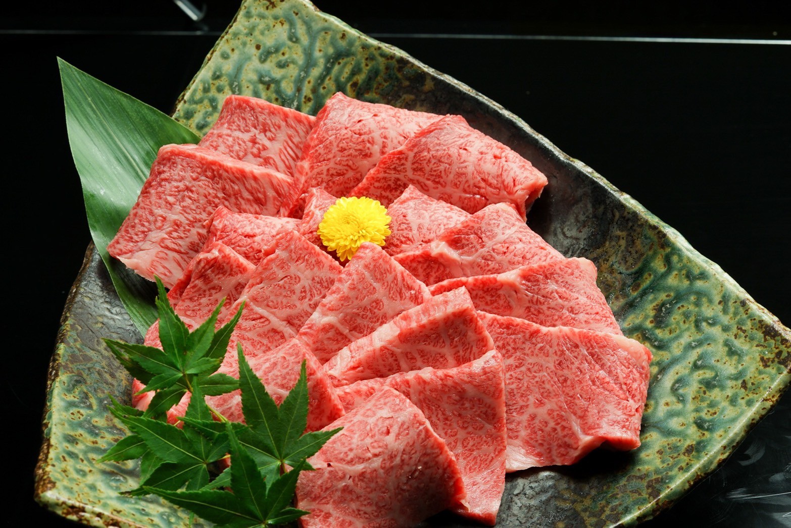 【第72回近畿東海北陸連合肉牛共進会 優秀賞一席受賞牛】 げんさん谷口牧場 滋賀県産近江牛本カルビ(バラ) 焼肉用500g